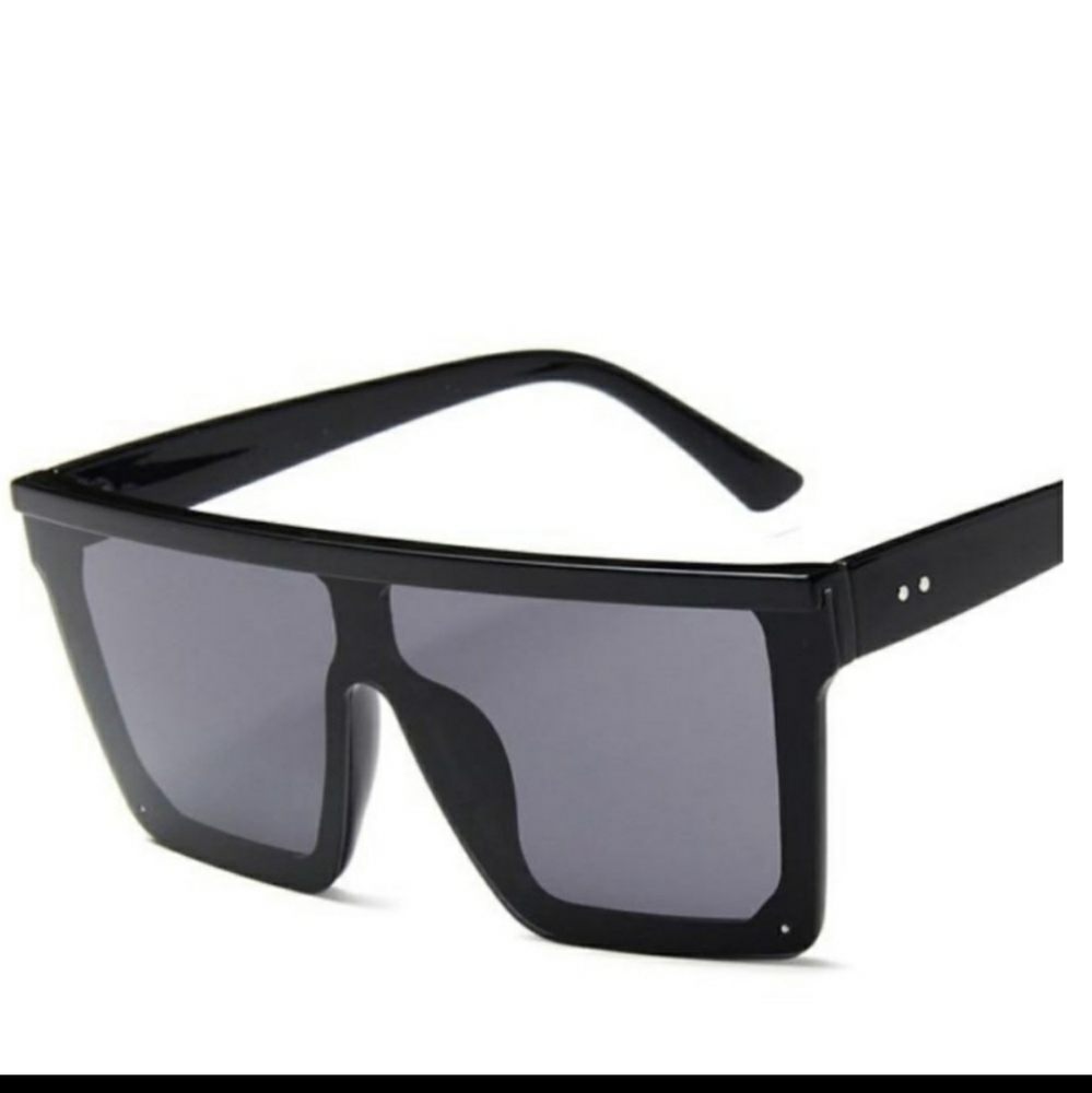 💋BLACK SQUARED SHADES 😎 💋